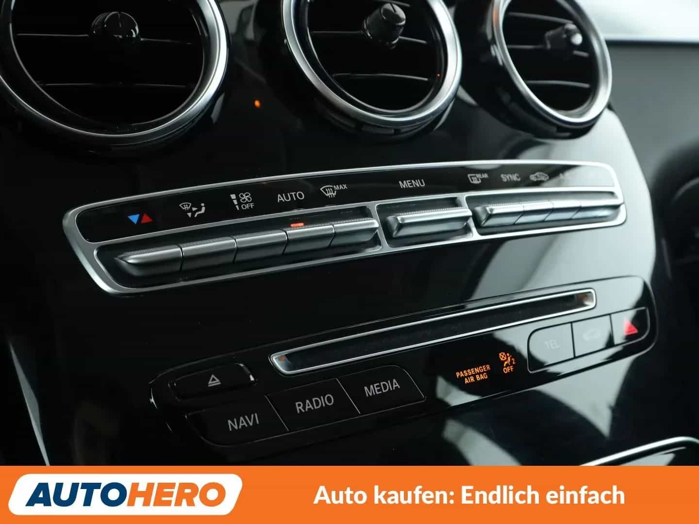 Mercedes-Benz GLC-Class 220 05/2018-photo-23
