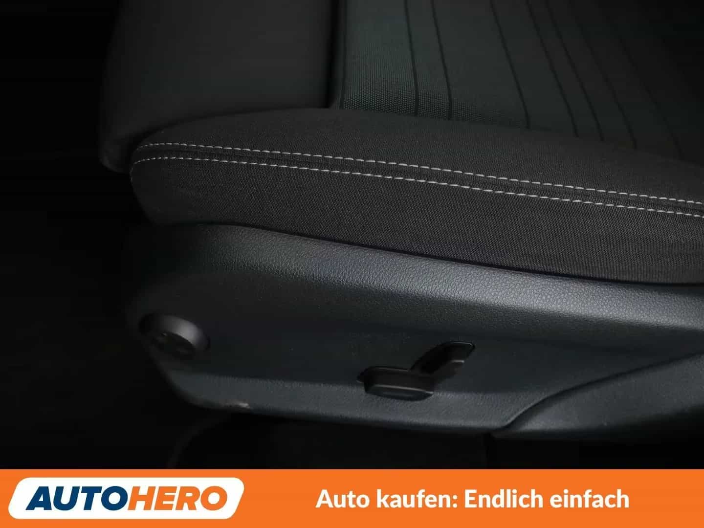 Mercedes-Benz GLC-Class 220 05/2018-photo-32
