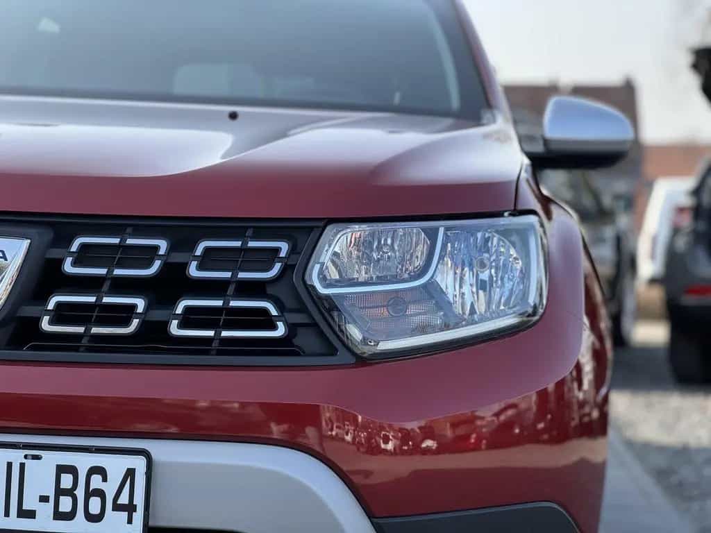 Dacia Duster II Adventure *2.HAND|AHK|DAB|ALLW.|TÜV* 01/2020-photo-13