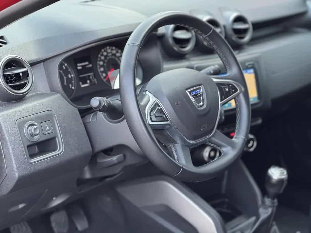 Dacia Duster II Adventure *2.HAND|AHK|DAB|ALLW.|TÜV* 01/2020-photo-17
