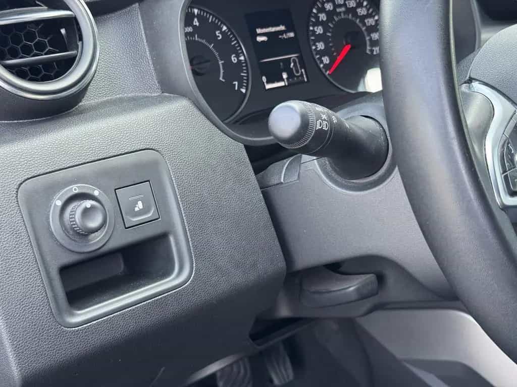 Dacia Duster II Adventure *2.HAND|AHK|DAB|ALLW.|TÜV* 01/2020-photo-23