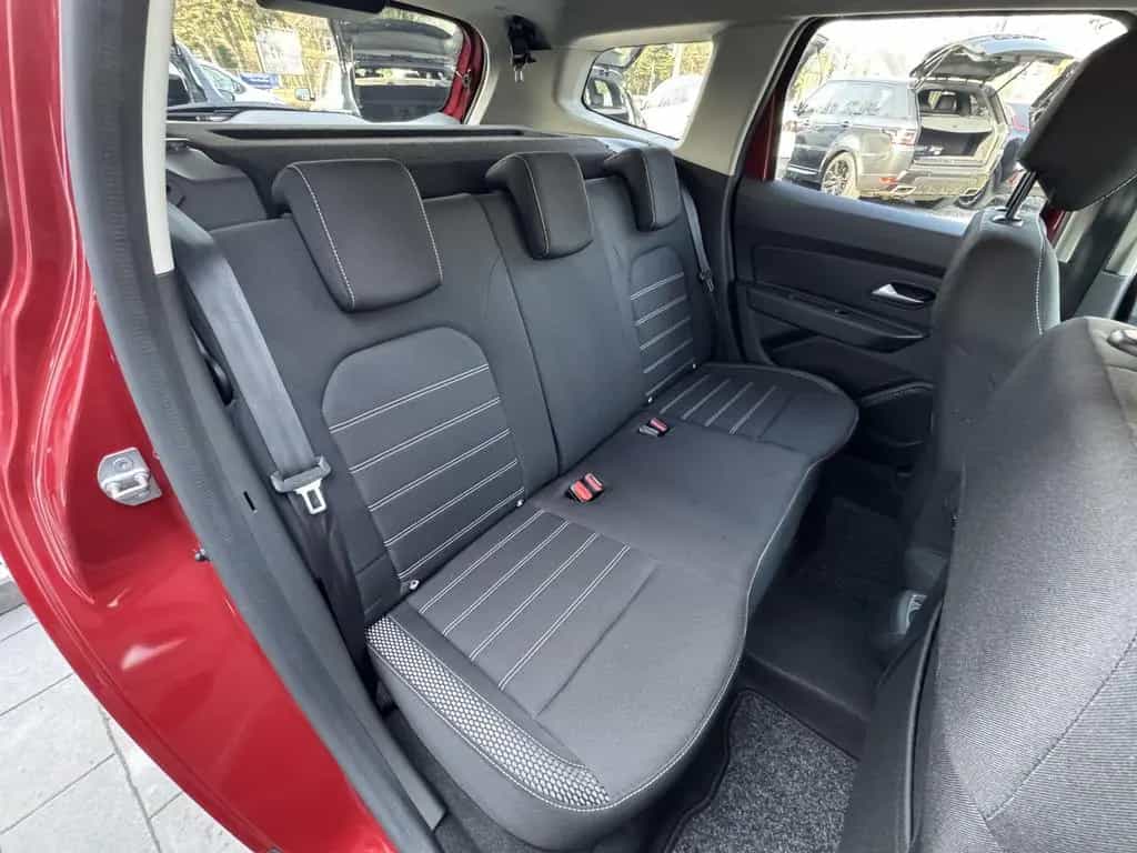 Dacia Duster II Adventure *2.HAND|AHK|DAB|ALLW.|TÜV* 01/2020-photo-32
