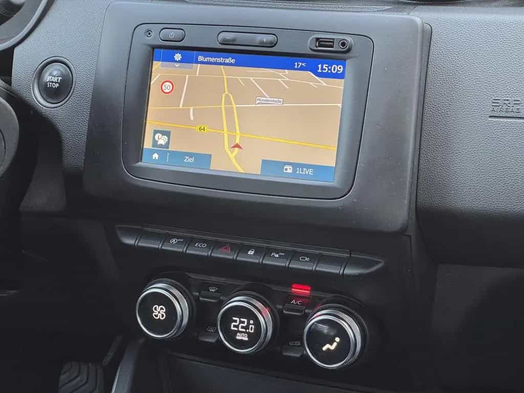 Dacia Duster II Adventure *2.HAND|AHK|DAB|ALLW.|TÜV* 01/2020-photo-38