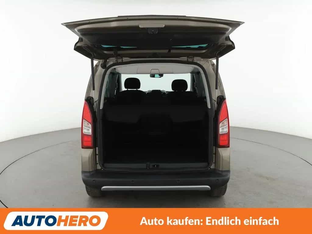 Citroën Berlingo 1.6 Blue-HDi XTR *NAVI*PDC*ALU*KLIMA* 01/2016-photo-21