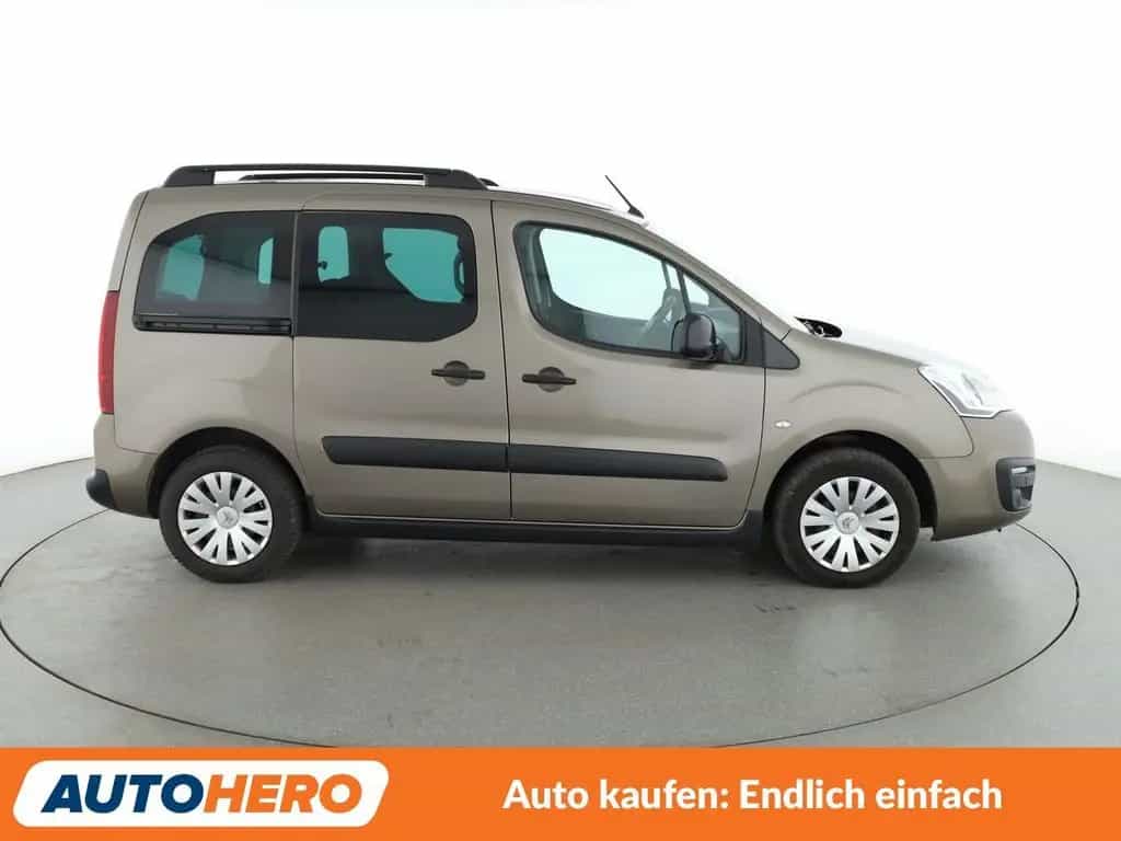 Citroën Berlingo 1.6 Blue-HDi XTR *NAVI*PDC*ALU*KLIMA* 01/2016-photo-24