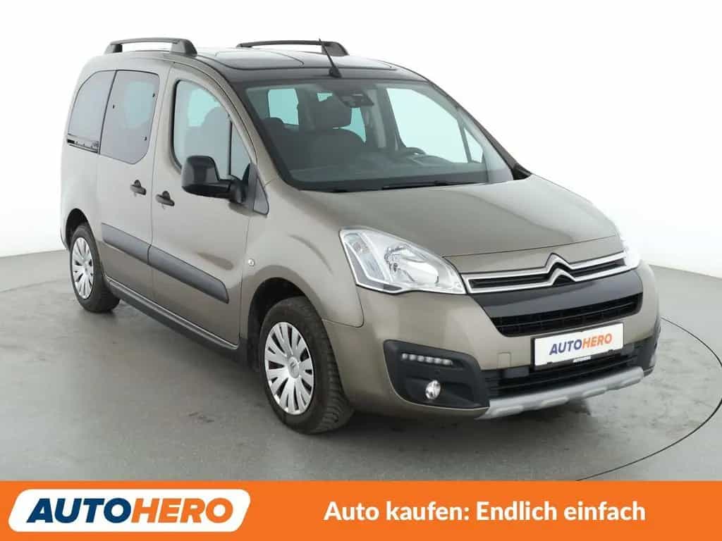 Citroën Berlingo 1.6 Blue-HDi XTR *NAVI*PDC*ALU*KLIMA* 01/2016-photo-4
