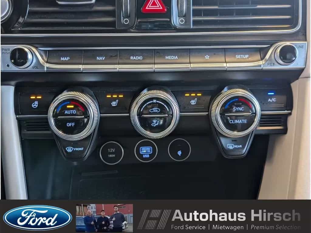 Genesis G70 Sport 4WD 2.2 CRDi Leder LED ACC El. Heckkla 09/2022-photo-8