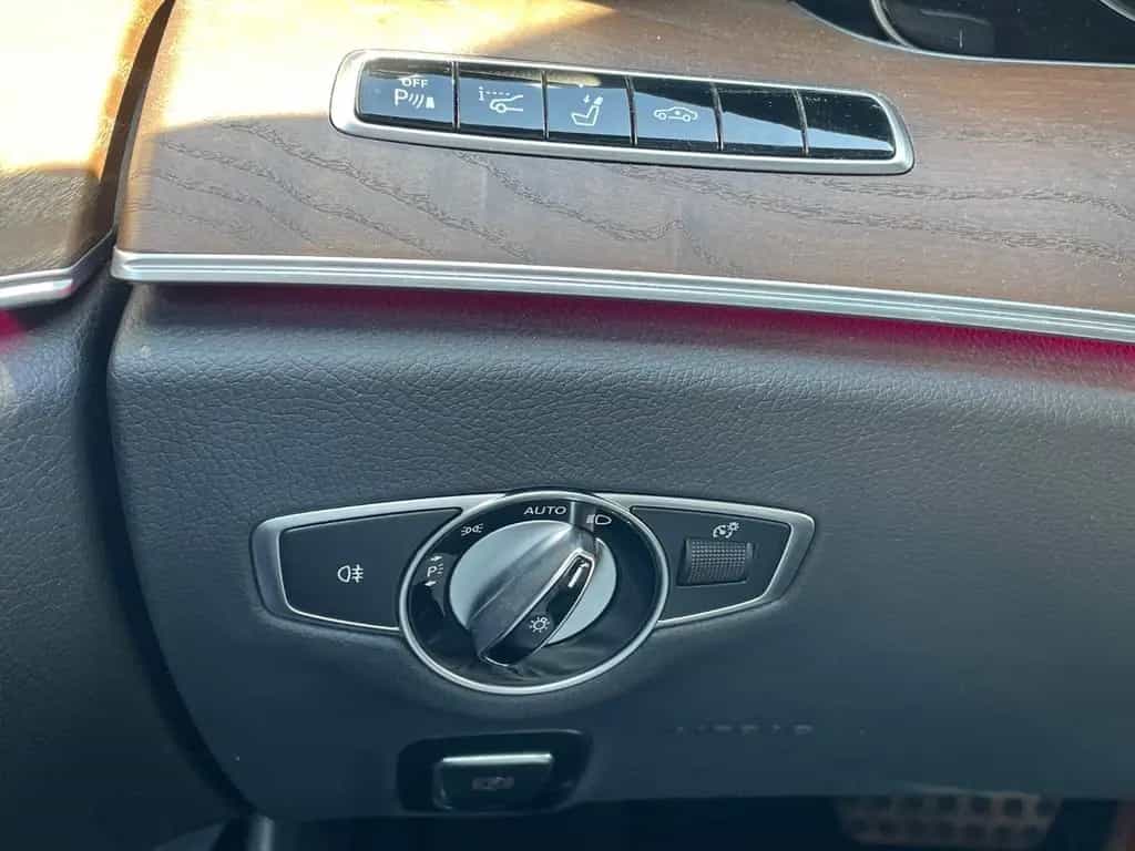 Mercedes-Benz E-Class AMG T 4M+ BURMESTER LED KAMERA HEAD-UP 11/2018-photo-15