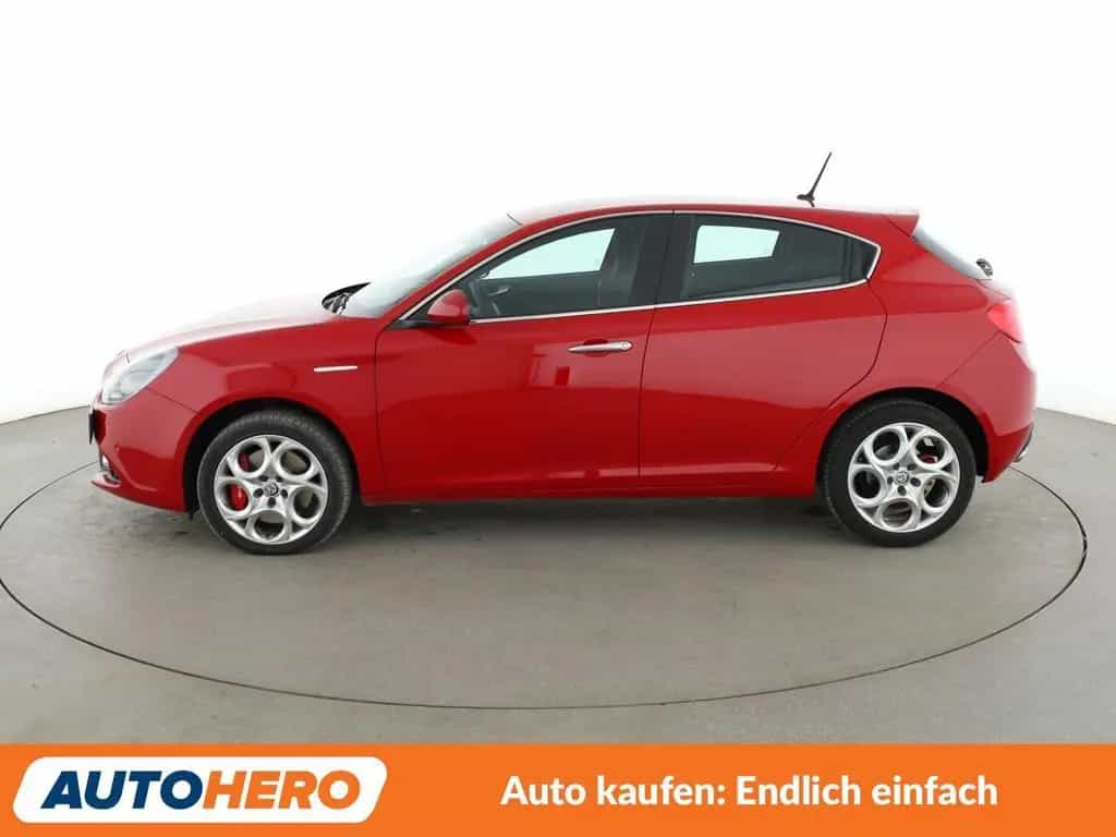 Alfa Romeo Giulietta 2.0 JTDM Super*NAVI*XENON*TEMPO*PDC* 12/2017-photo-1