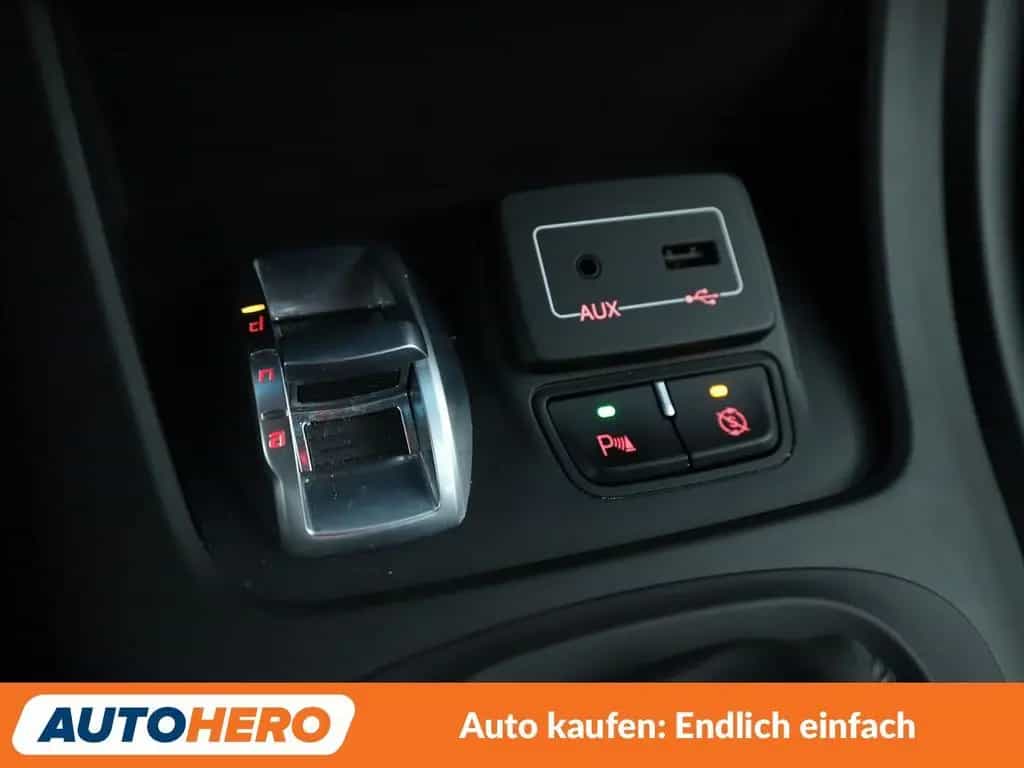 Alfa Romeo Giulietta 2.0 JTDM Super*NAVI*XENON*TEMPO*PDC* 12/2017-photo-23