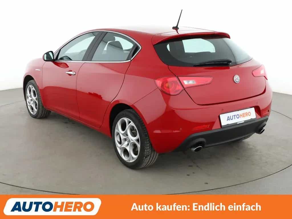 Alfa Romeo Giulietta 2.0 JTDM Super*NAVI*XENON*TEMPO*PDC* 12/2017-photo-2