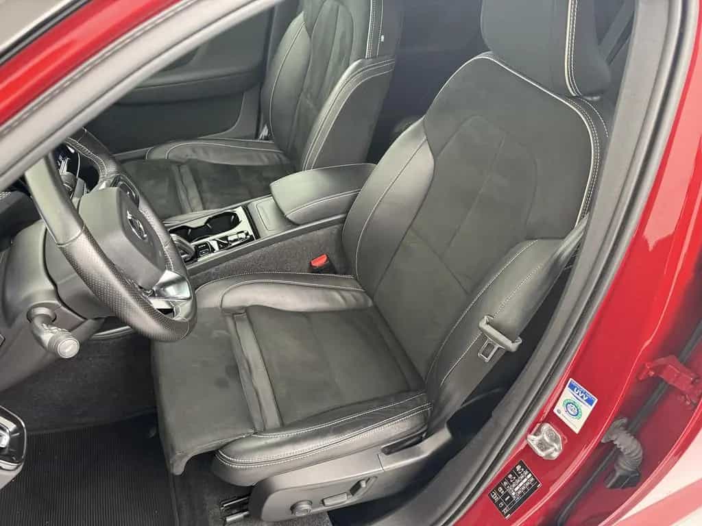 Volvo XC40 B4 Geartronic R-Design H/K NAVI W-LAN LED 05/2021-photo-14