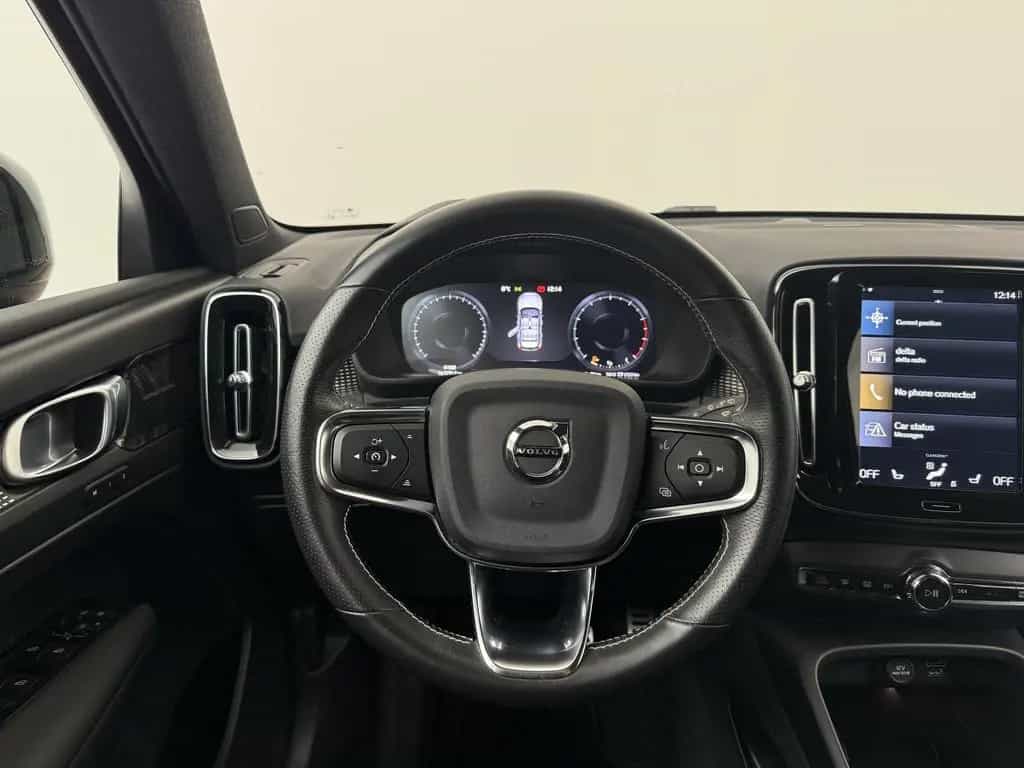 Volvo XC40 B4 Geartronic R-Design H/K NAVI W-LAN LED 05/2021-photo-16