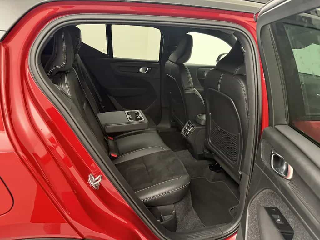 Volvo XC40 B4 Geartronic R-Design H/K NAVI W-LAN LED 05/2021-photo-22