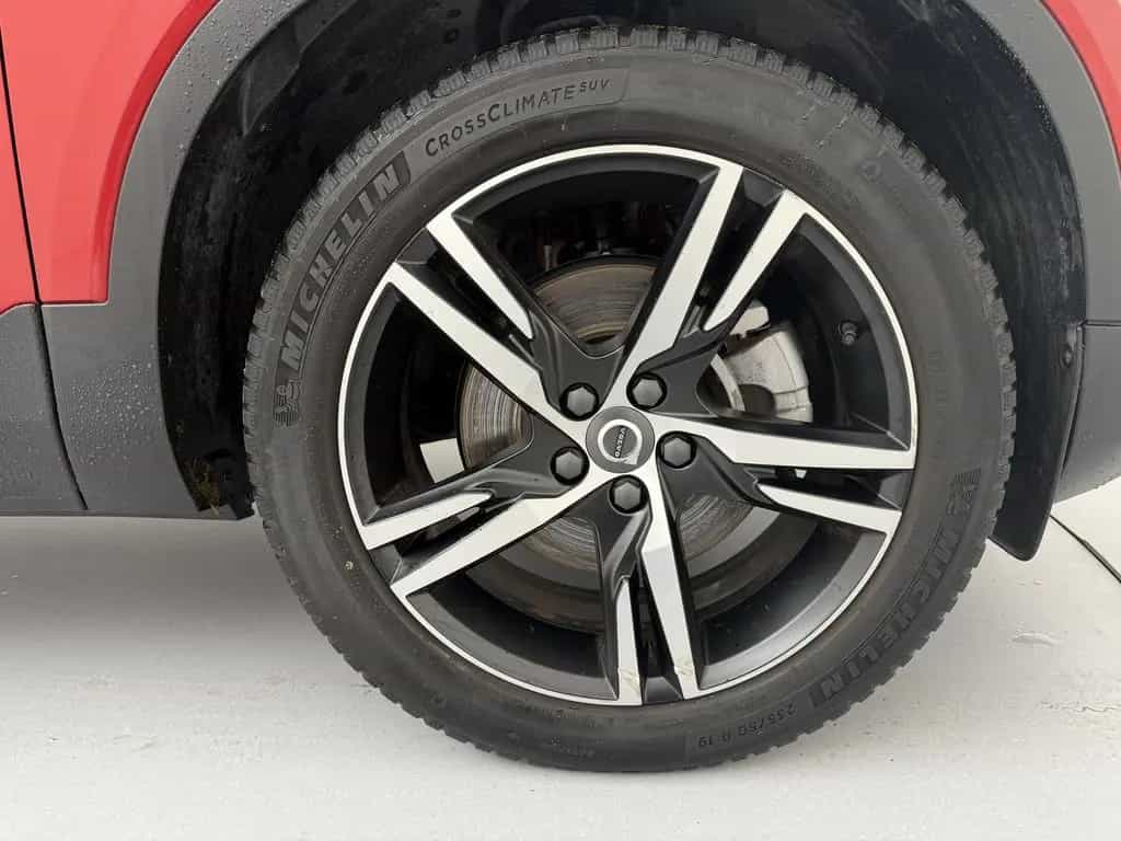 Volvo XC40 B4 Geartronic R-Design H/K NAVI W-LAN LED 05/2021-photo-25