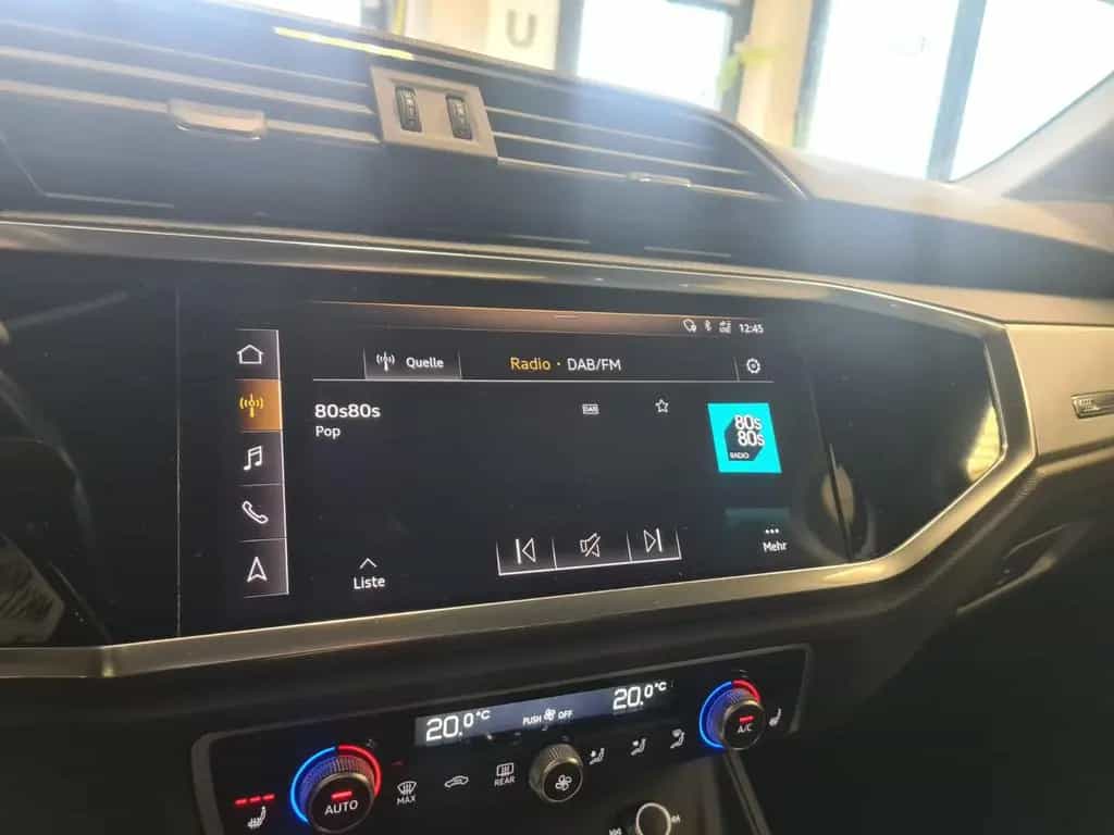 Audi Q3 35 TFSI advanced / LED / AHK / KAMERA 08/2020-photo-24