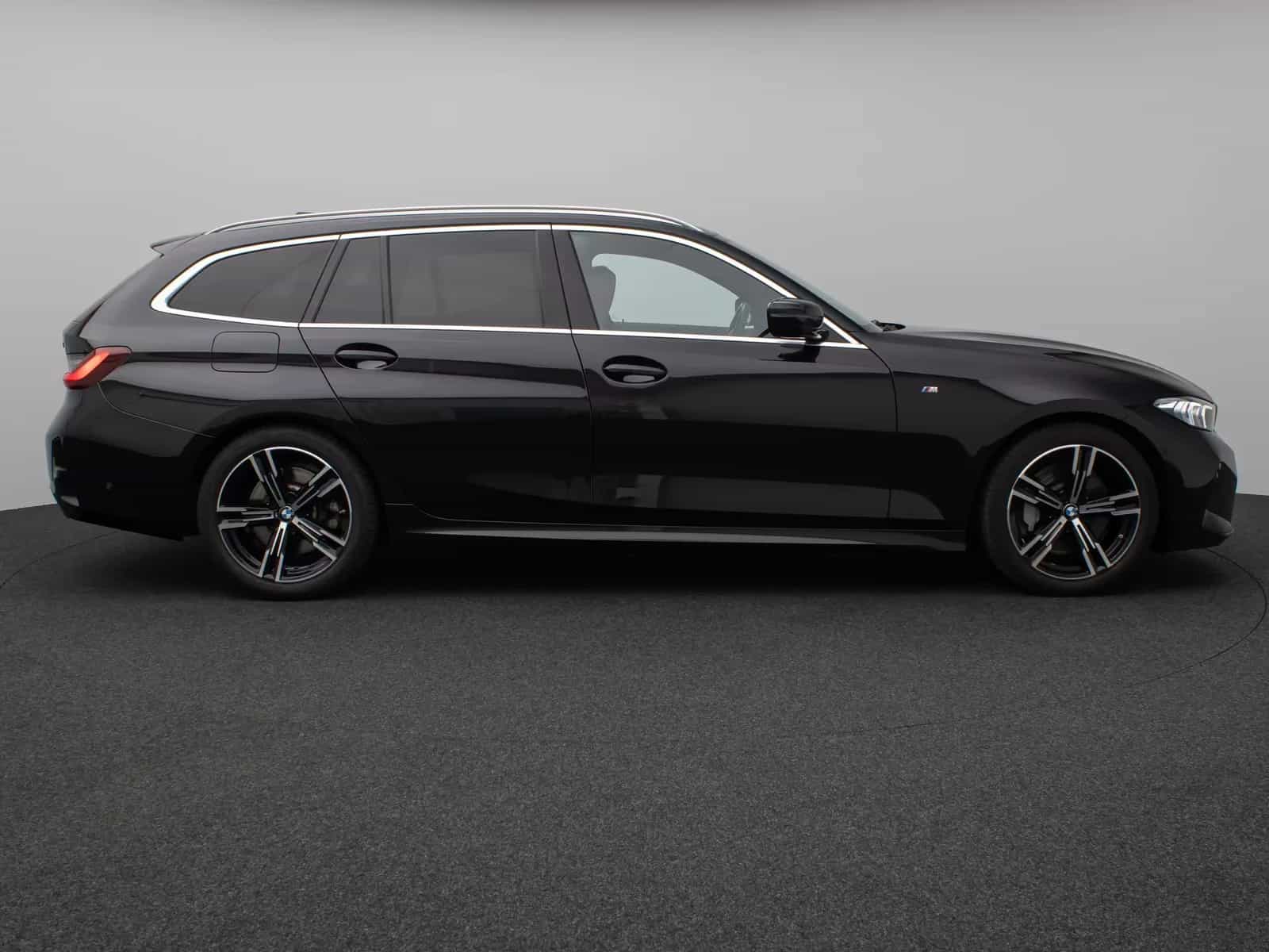 BMW 3 Series 01/2023-photo-4