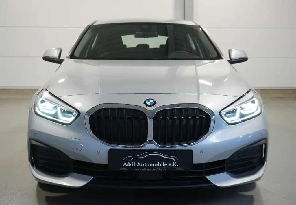 BMW 1 Series 118 d Lim. Aut. Advantage *KAMERA*LED*KEYLESS* 12/2020-photo-1