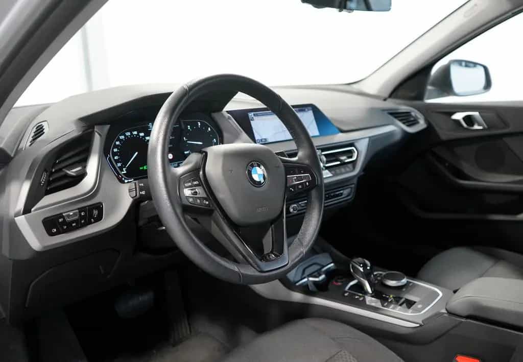 BMW 1 Series 118 d Lim. Aut. Advantage *KAMERA*LED*KEYLESS* 12/2020-photo-13