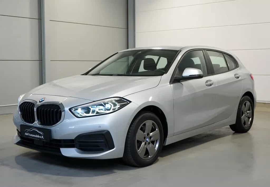 BMW 1 Series 118 d Lim. Aut. Advantage *KAMERA*LED*KEYLESS* 12/2020-photo-2