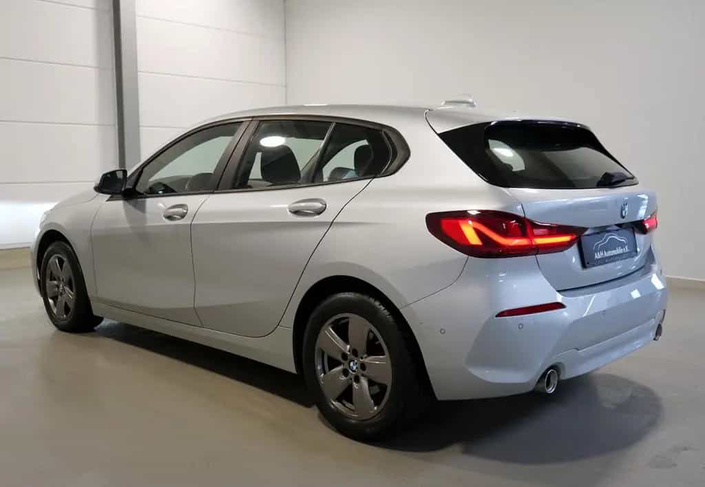 BMW 1 Series 118 d Lim. Aut. Advantage *KAMERA*LED*KEYLESS* 12/2020-photo-3