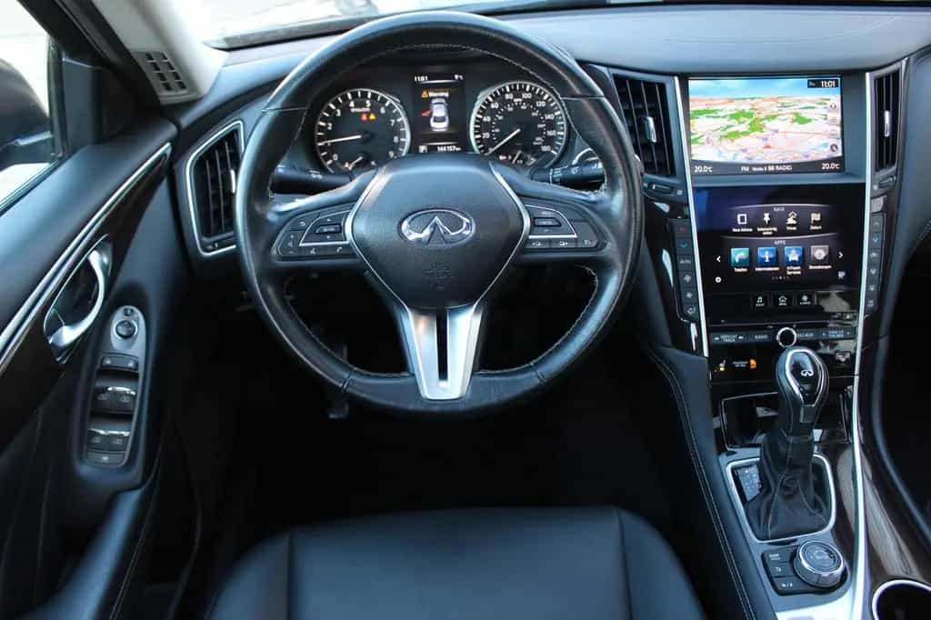 Infiniti Q50 3.0t Sport Automatik+Navi+Leder+LED+Kamera 06/2017-photo-12