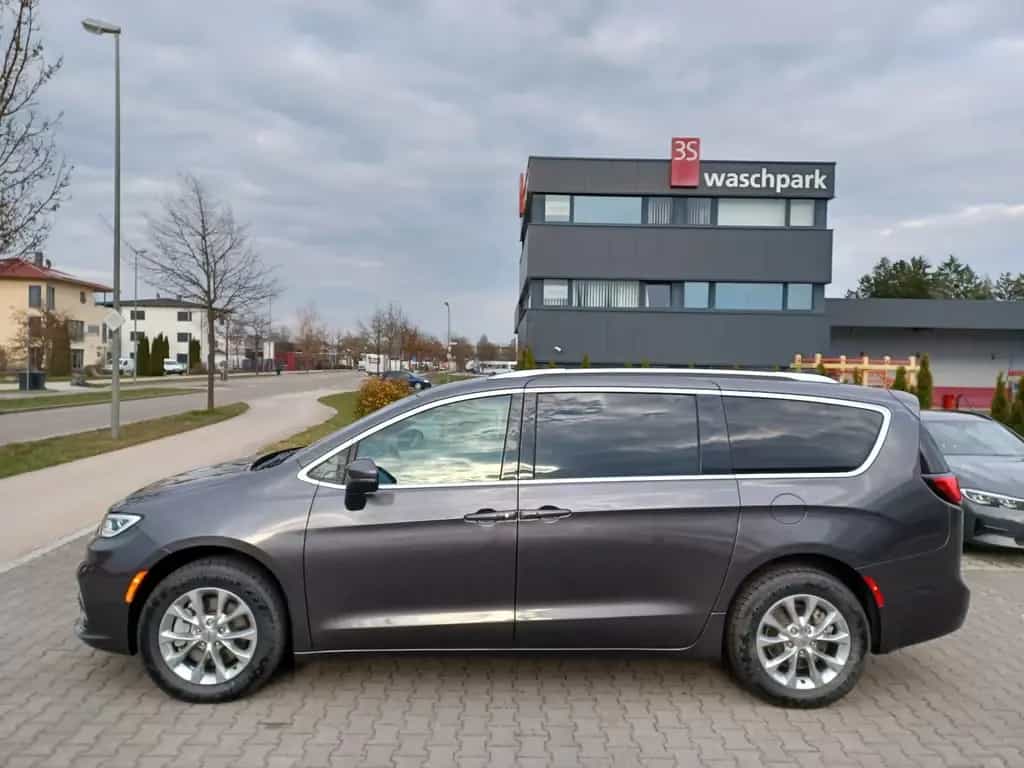 Chrysler Pacifica .L-Plus.7-Sitze.ACC.Memory. 4x4-AWD. 09/2023-photo-4