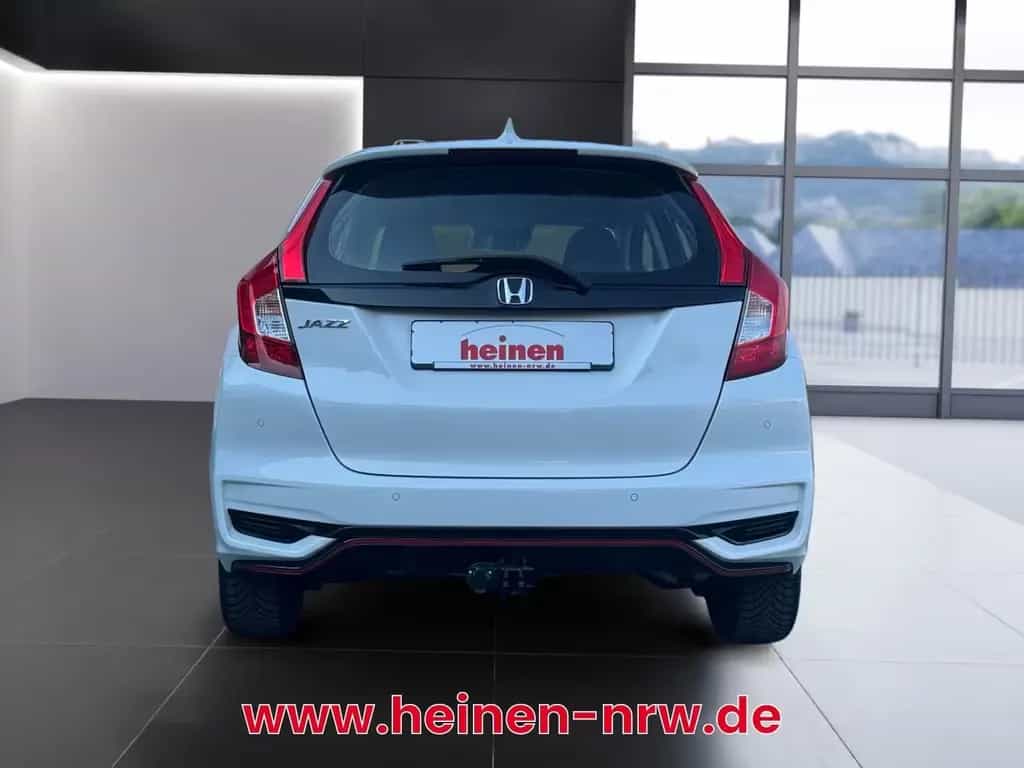 Honda Jazz 1.5 i-VTEC Dynamic LED+PDC+NAVI+DAB-RADIO 09/2019-photo-4