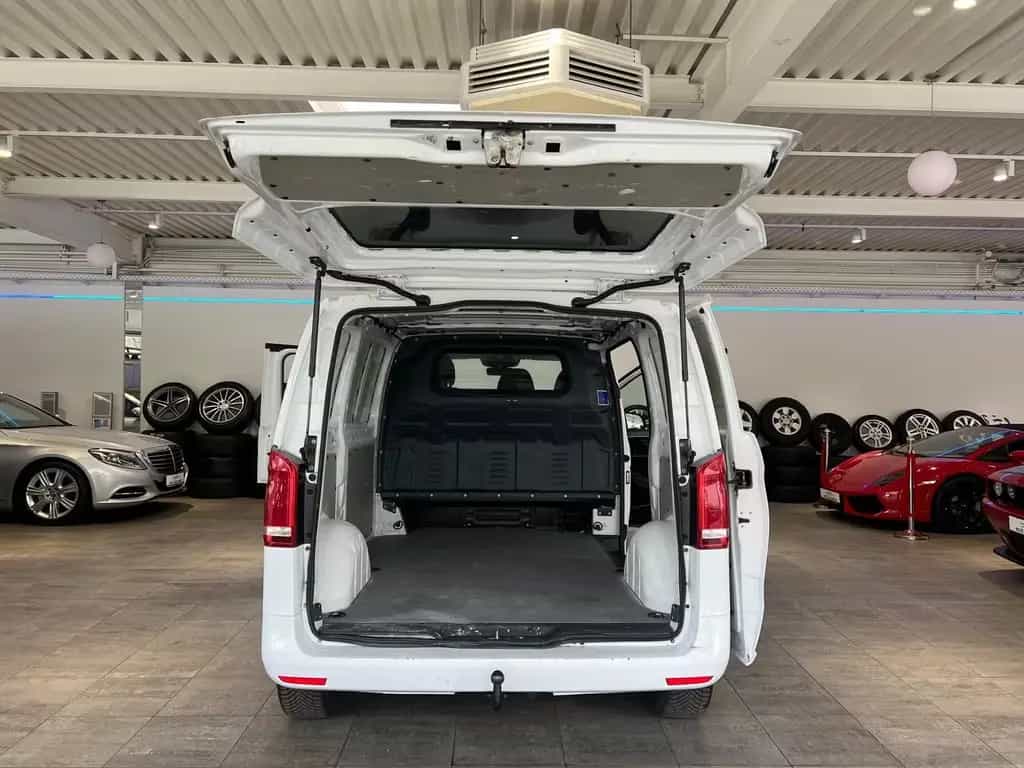 Mercedes-Benz Vito 119 CDI *Automatik*LED*AHK*1.Hand*Garantie* 01/2016-photo-4