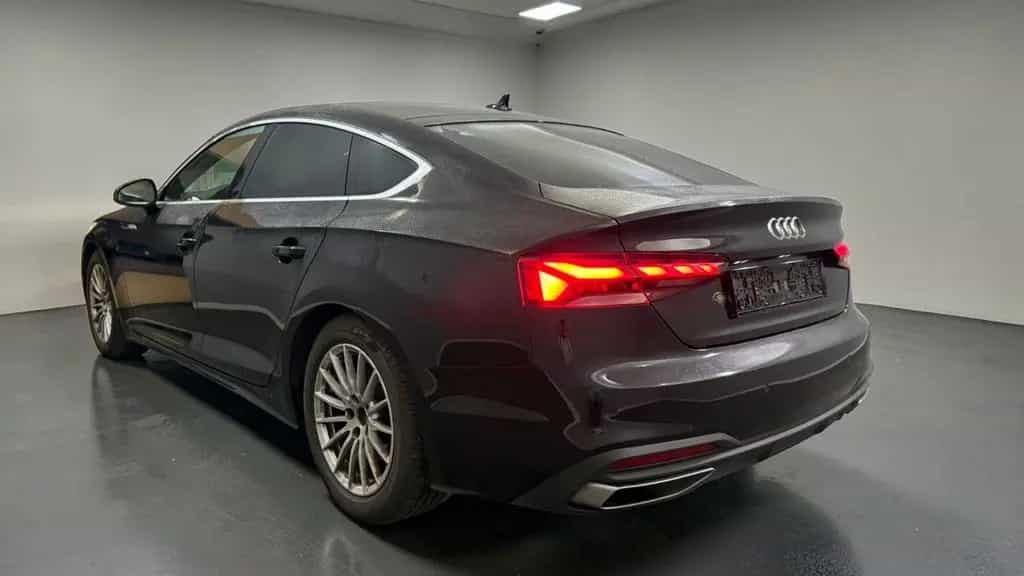 Audi A5 Sportback 35 TFSI LED*AHK*ACC*CARPLAY*TOUCH 05/2022-photo-4