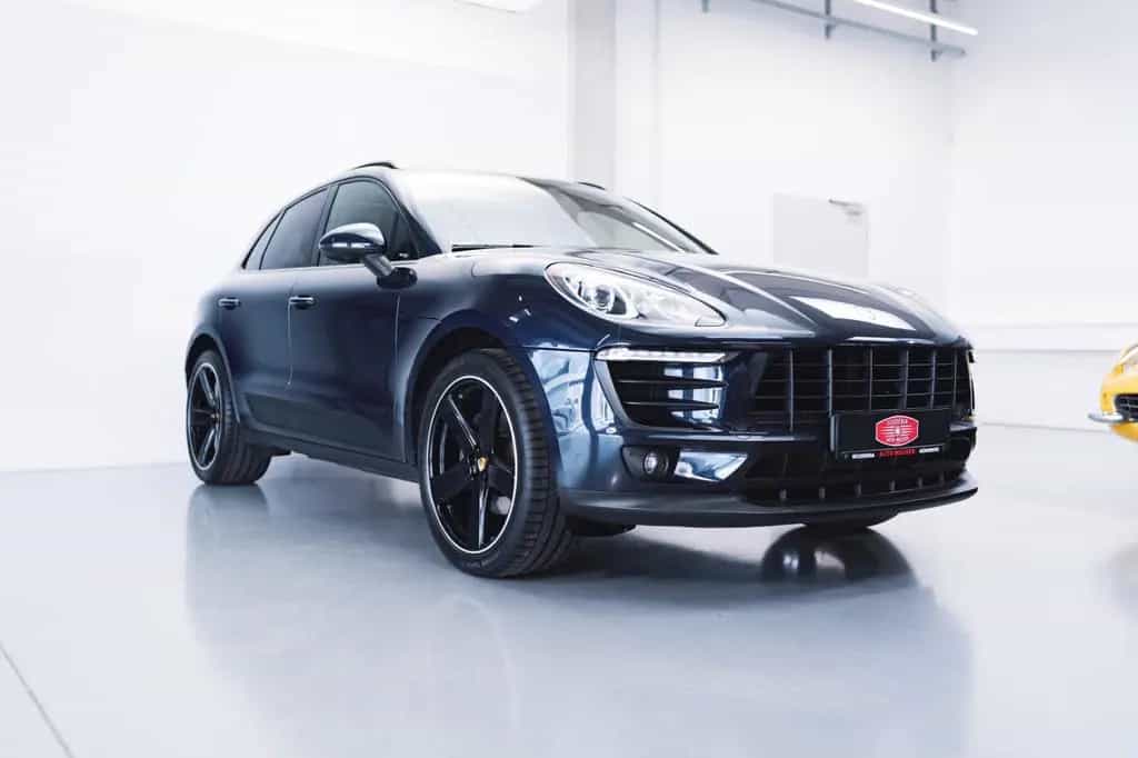 Porsche Macan *Nachtblau / BOSE / Vollausstattung* 07/2018-photo-1