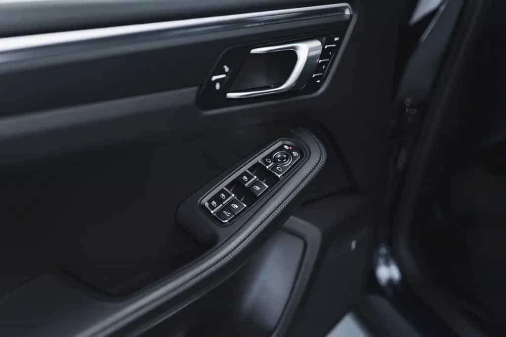 Porsche Macan *Nachtblau / BOSE / Vollausstattung* 07/2018-photo-22