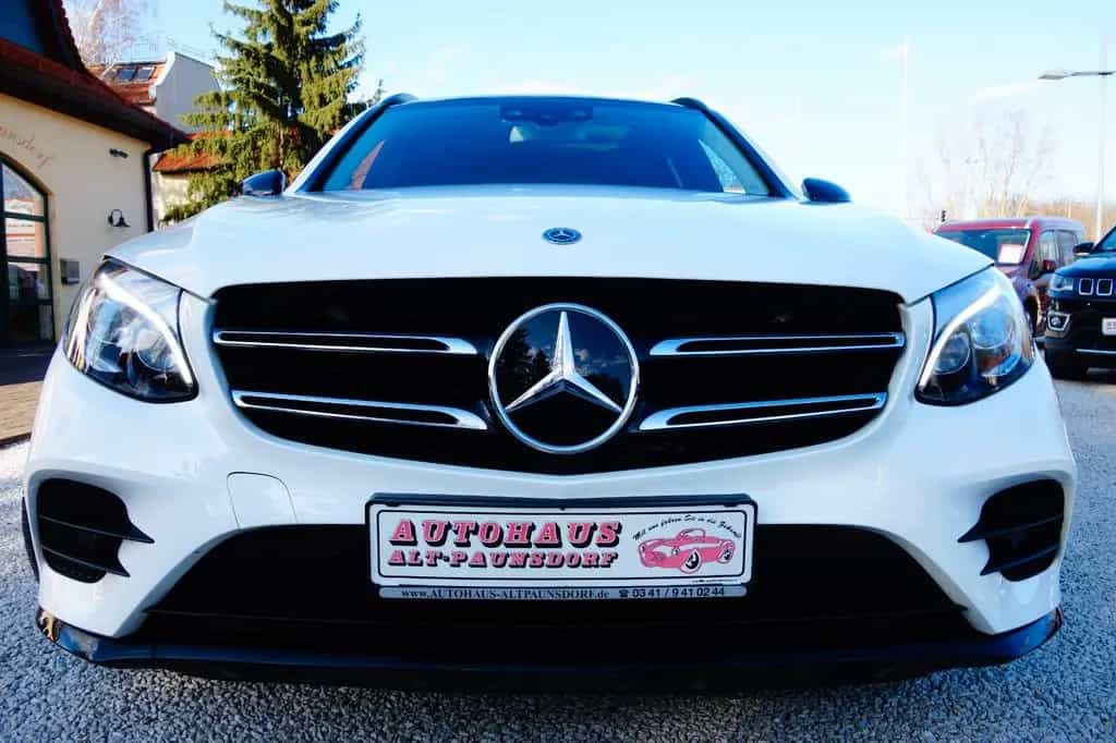Mercedes-Benz GLC-Class 350 d 4Matic" AMG-Line"Pano,Camera,AHK,Spur 08/2017-photo-3