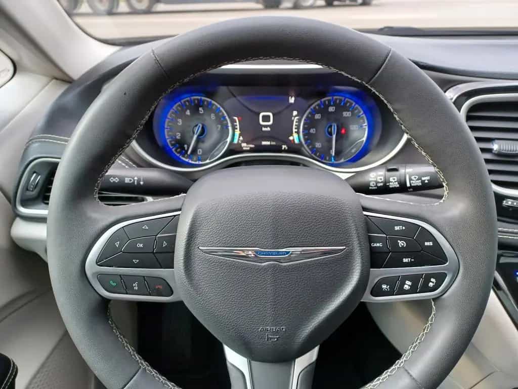 Chrysler Pacifica .L-Plus.PANORAMADACH.7-Sitze.ACC.Memory. 06/2023-photo-17