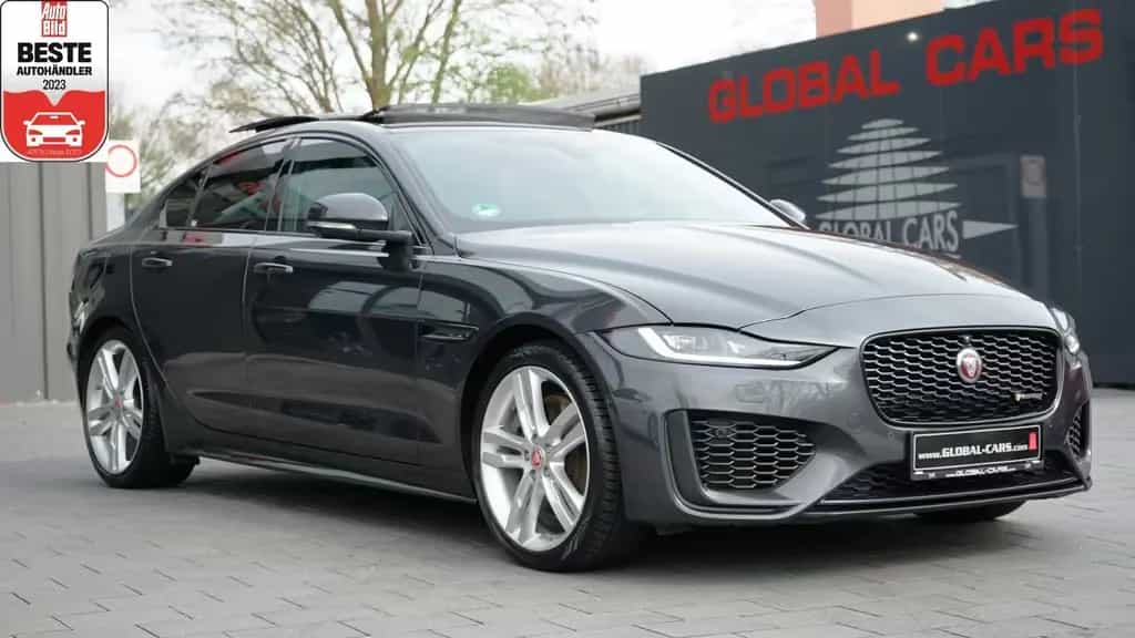Jaguar XE P250 R-DYNAMIC SE*BLACK PACK*PANO*MATRIX*ACC* 04/2022-photo-0