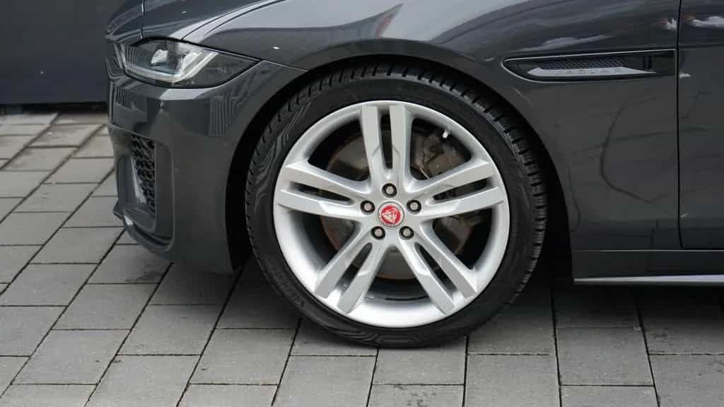 Jaguar XE P250 R-DYNAMIC SE*BLACK PACK*PANO*MATRIX*ACC* 04/2022-photo-19