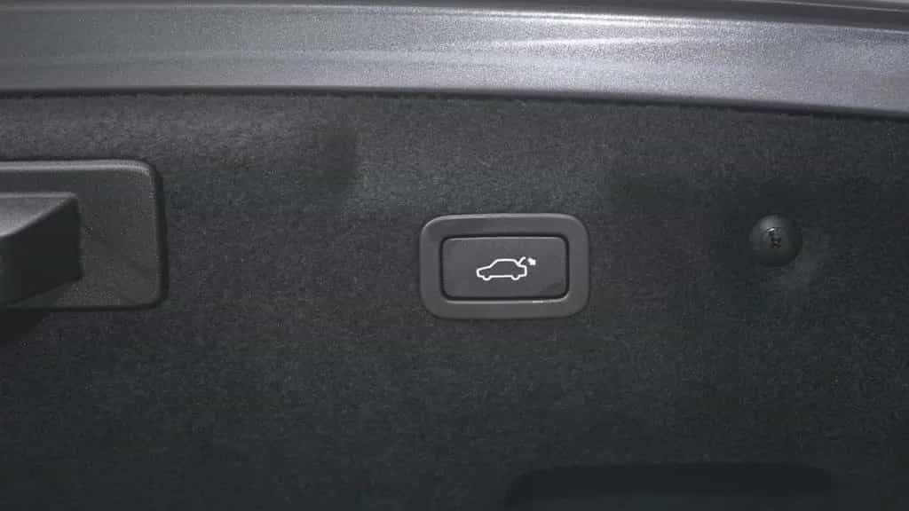 Jaguar XE P250 R-DYNAMIC SE*BLACK PACK*PANO*MATRIX*ACC* 04/2022-photo-28
