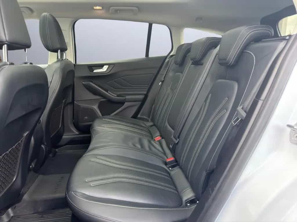 Ford Focus Turnier Vignale El. Heckklappe El. Panodac 08/2020-photo-16
