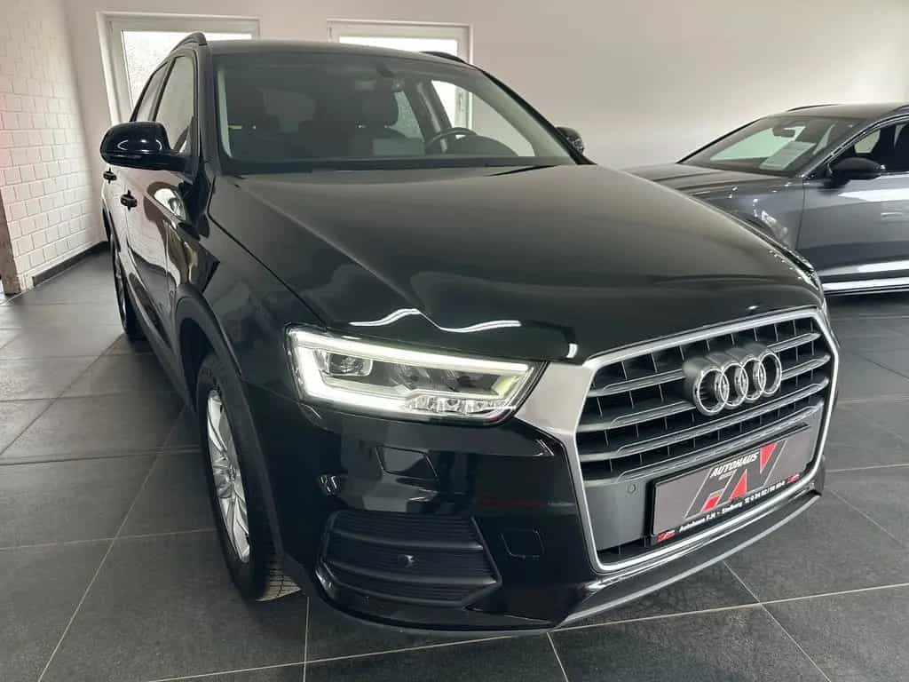 Audi Q3 1.4 Sport/LED/AHK/Keyless/Navi/TW/8-fach 08/2018-photo-0