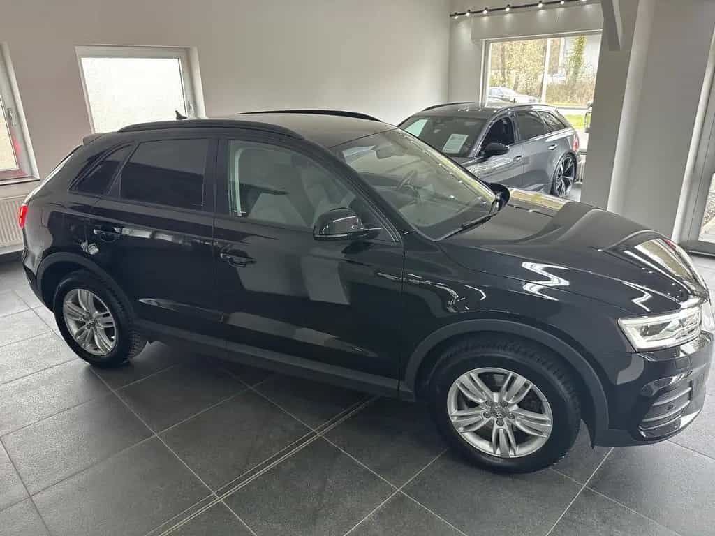 Audi Q3 1.4 Sport/LED/AHK/Keyless/Navi/TW/8-fach 08/2018-photo-7