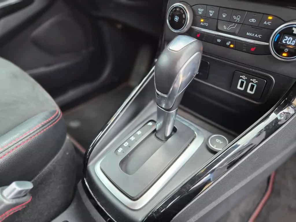 Ford EcoSport ST-Line Automatik/Kamera/Navi/PDC/1.Hnd 06/2018-photo-19