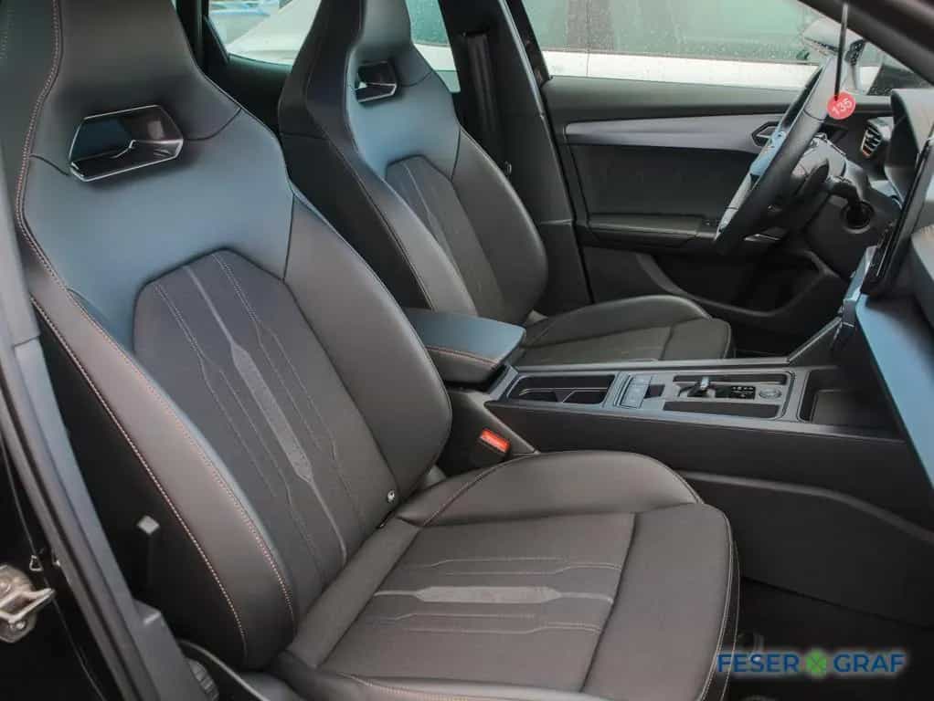 Cupra Formentor VZ 2.0 TSI DSG Navi Kamera LED SiHz 03/2024-photo-3