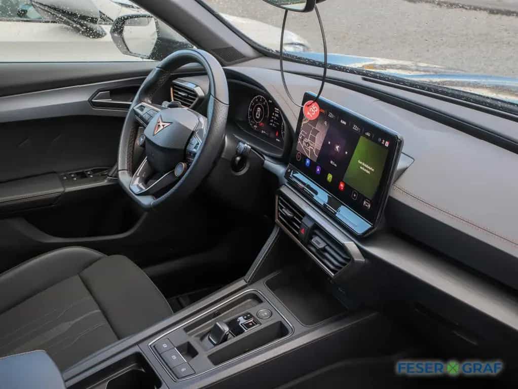 Cupra Formentor VZ 2.0 TSI DSG Navi Kamera LED SiHz 03/2024-photo-4