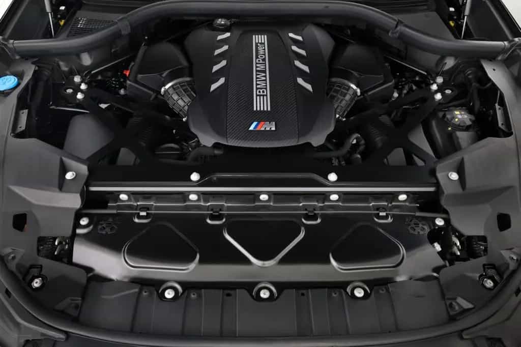 BMW X6 M Competition Sky Lounge Carbon Soft AHK TV 05/2023-photo-15