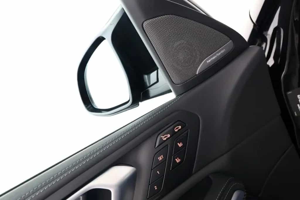 BMW X6 M Competition Sky Lounge Carbon Soft AHK TV 05/2023-photo-20
