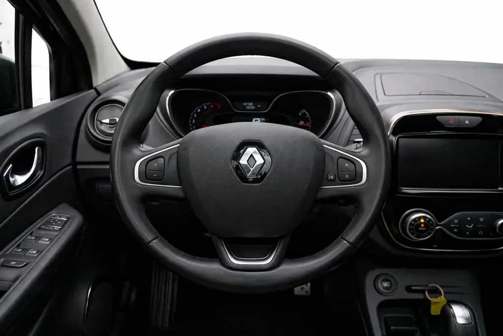 Renault Captur Crossborder AUTOMATIK, LED, NAVI, 2x PDC 07/2017-photo-9