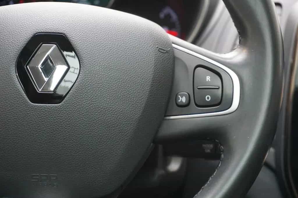 Renault Captur Crossborder AUTOMATIK, LED, NAVI, 2x PDC 07/2017-photo-11
