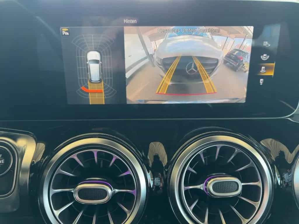 Mercedes-Benz GLB-Class 250 4M AMG Line Burm|MBeam|S-Dach|TWA|AHK 03/2020-photo-18