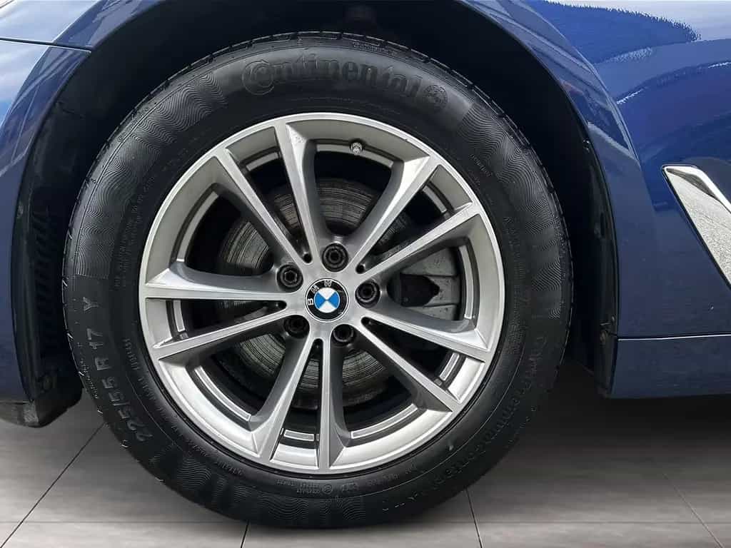 BMW 5 Series 520d Business Sport SHZ Navi ActiveGuard PDC RFK 01/2018-photo-7