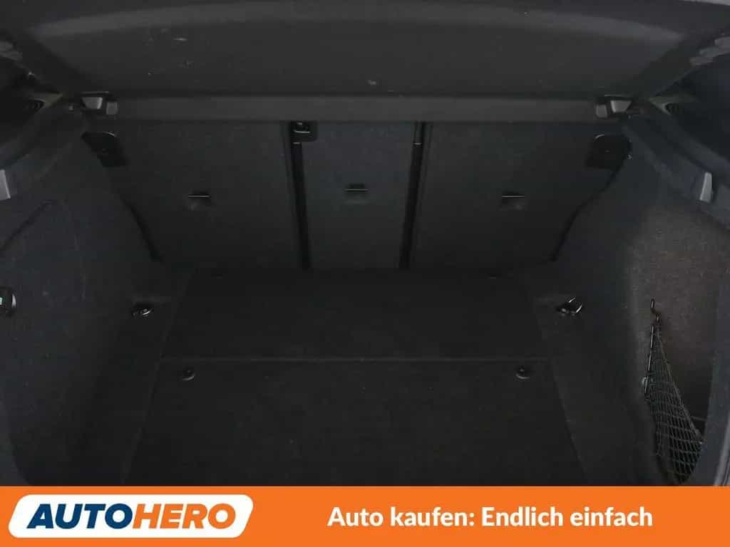 BMW 1 Series 118i Edition M Sport Shadow*NAVI*PDC*SHZ*TEMPO* 09/2018-photo-17